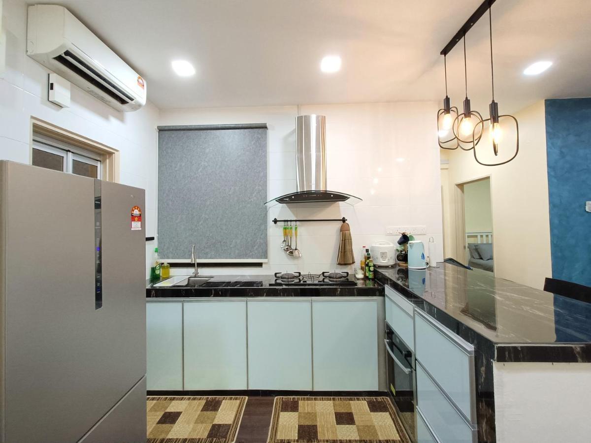 Ferienwohnung Arc Austin Hills Residensi By Antlerzone Johor Bahru Exterior foto