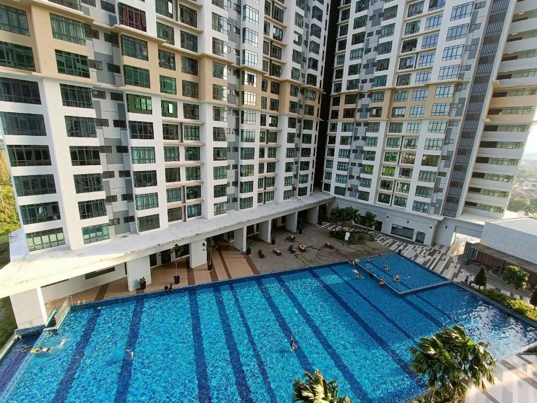 Ferienwohnung Arc Austin Hills Residensi By Antlerzone Johor Bahru Exterior foto