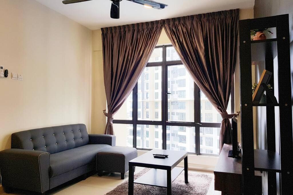 Ferienwohnung Arc Austin Hills Residensi By Antlerzone Johor Bahru Exterior foto